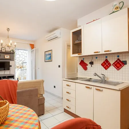 Apartment Evala Sutivan