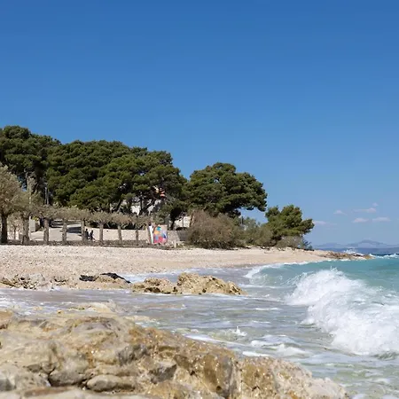 Evala Lägenhet Sutivan