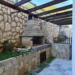 Evala * Sutivan